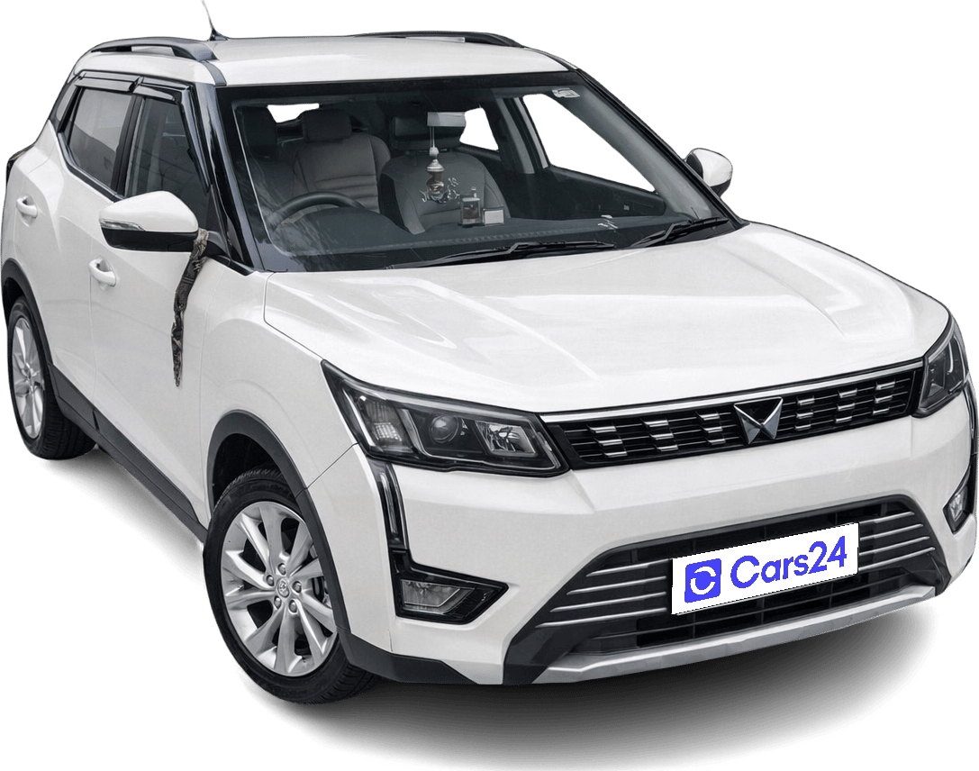 2020 Mahindra XUV300 - SUV - Diesel - Manual - ₹8.01 lakh