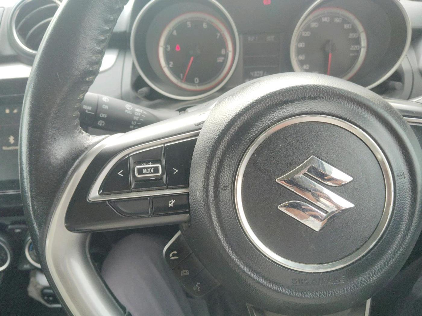 2022 Maruti Swift ZXI, Petrol, Manual, 43,091 km, interior