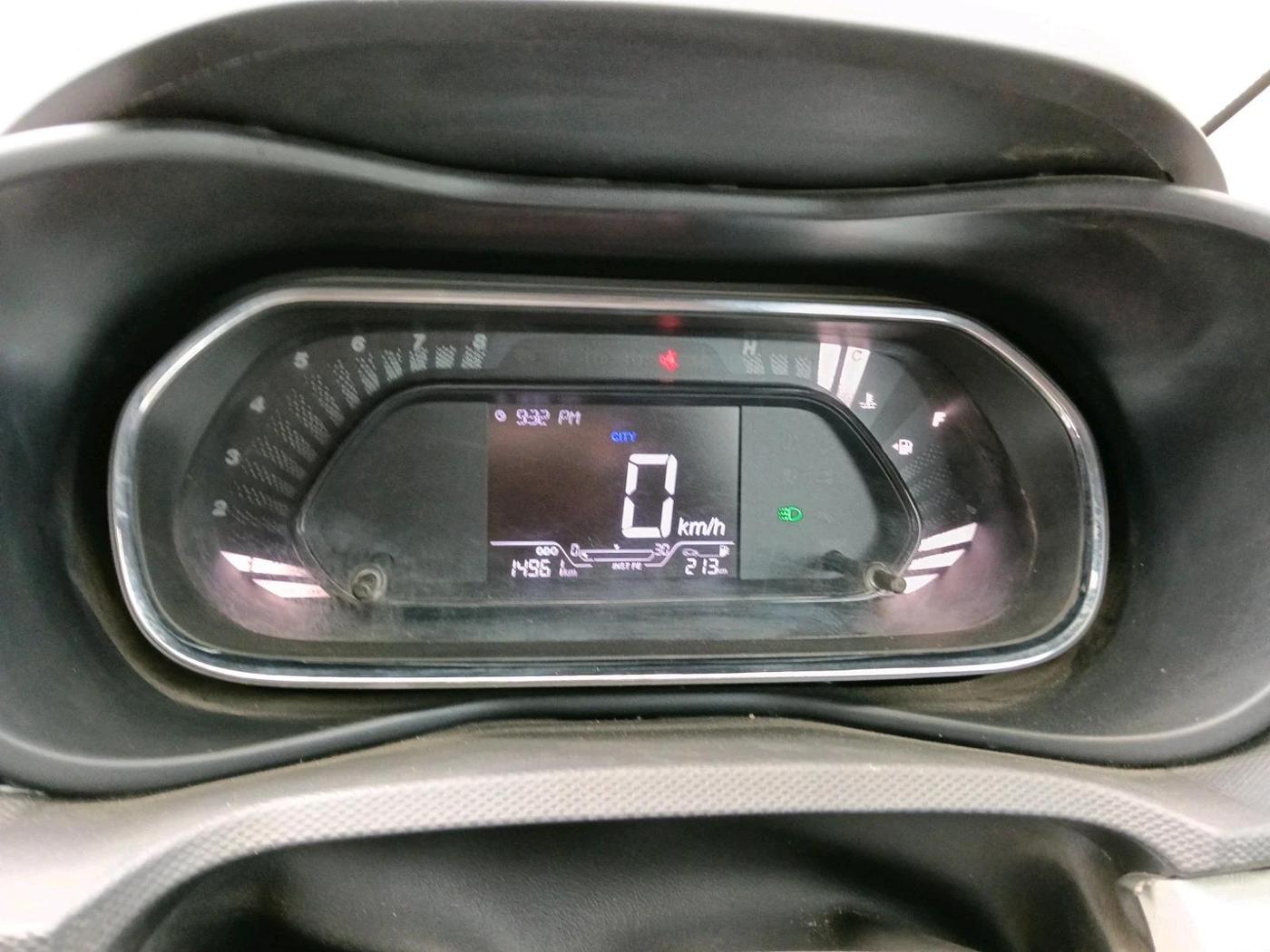 2022 Tata NEXON XZ PETROL, Petrol, Manual, 15,000 km, interior