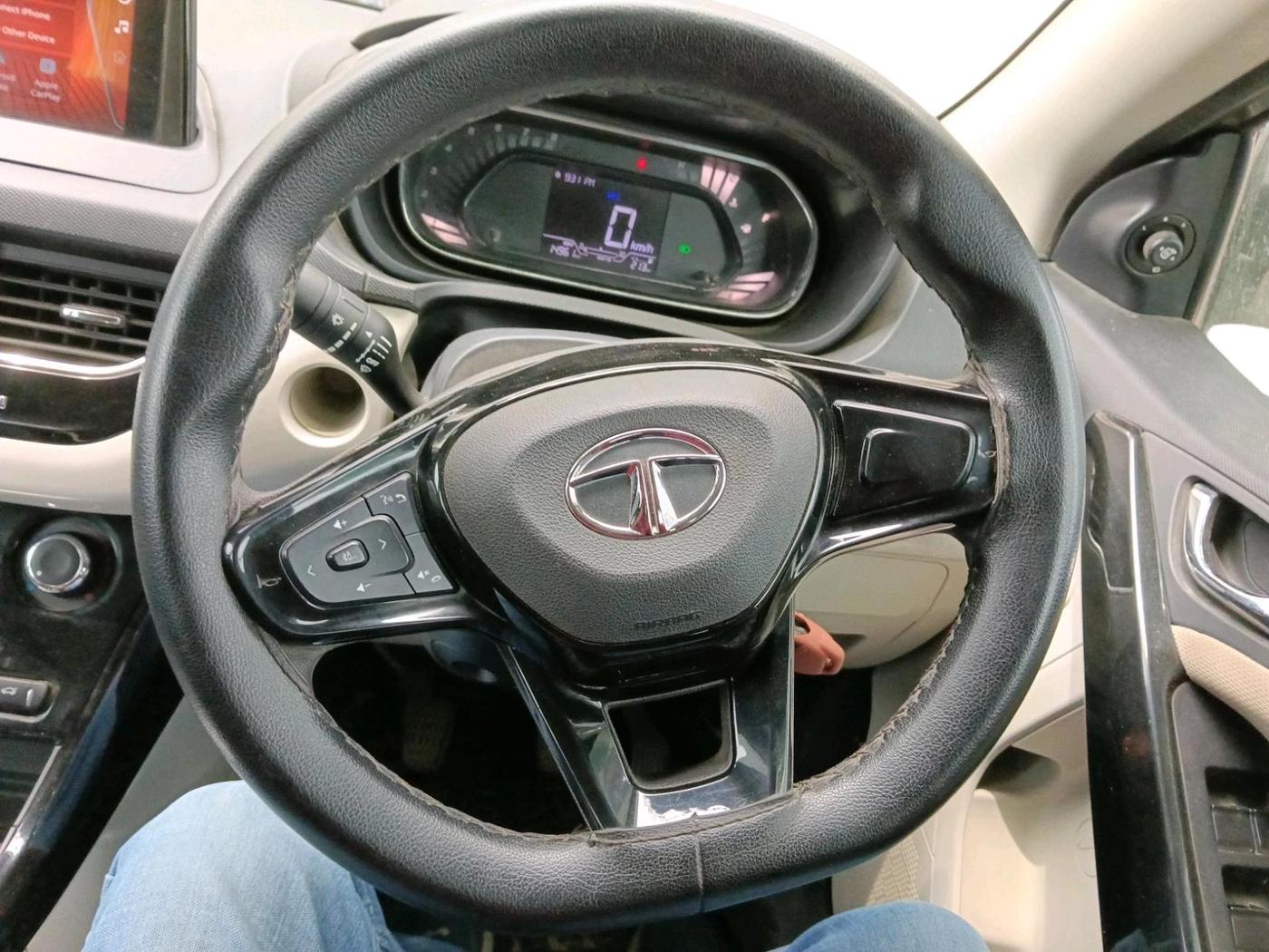 2022 Tata NEXON XZ PETROL, Petrol, Manual, 15,000 km, interior