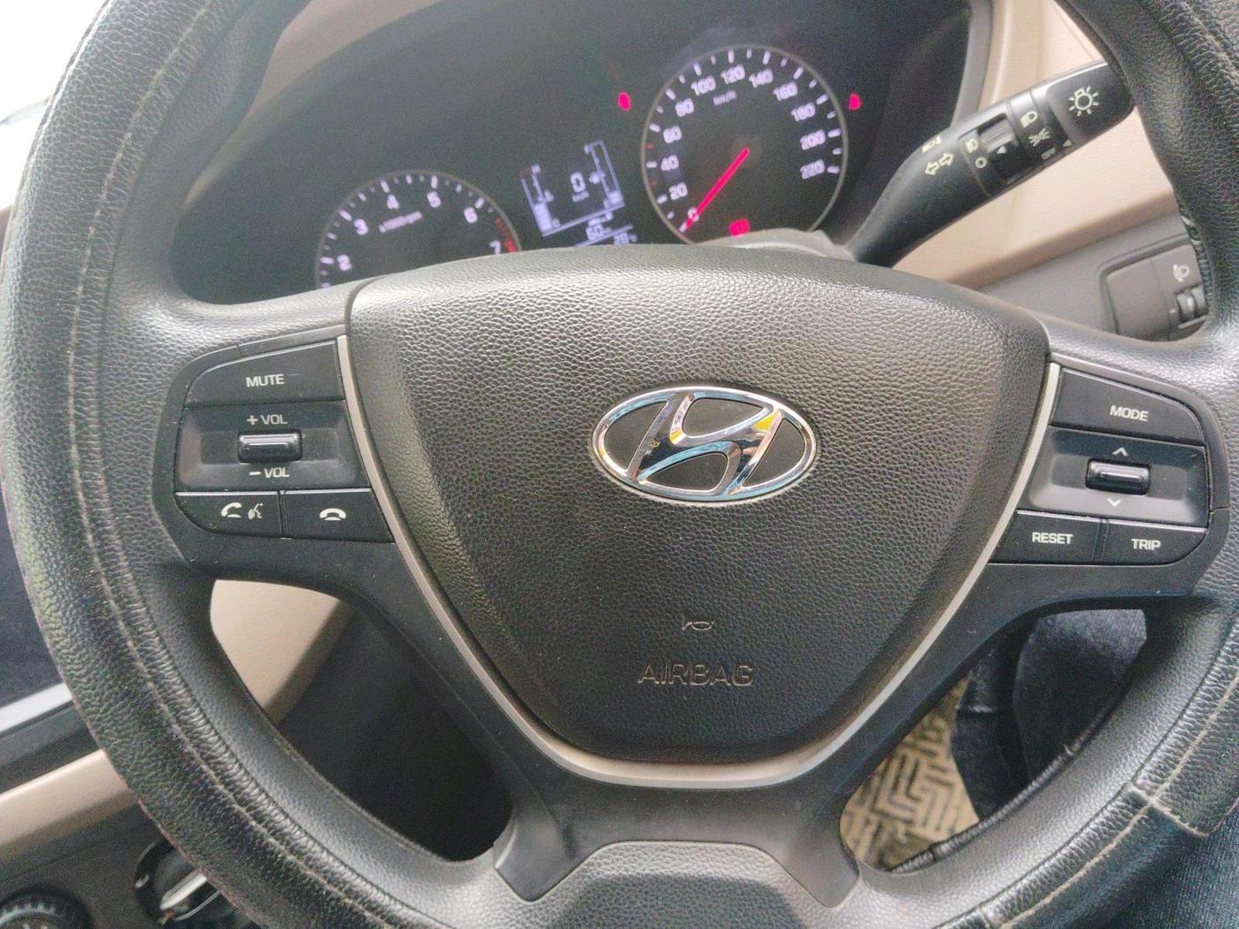 2020 Hyundai Elite i20 SPORTZ PLUS 1.2, Petrol, Manual, 25,809 km, interior