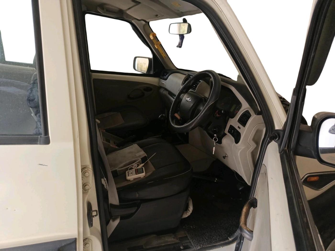 2017 Mahindra Scorpio S2, Diesel, Manual, 1,56,041 km, interior