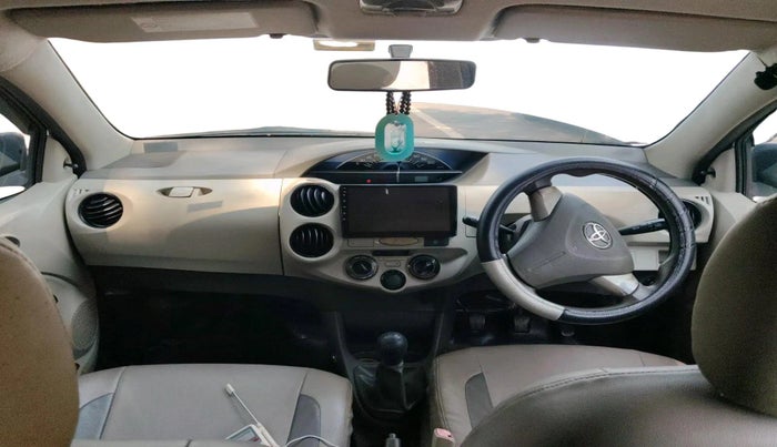 2014 Toyota Etios G, Petrol, Manual, 1,00,463 km, interior