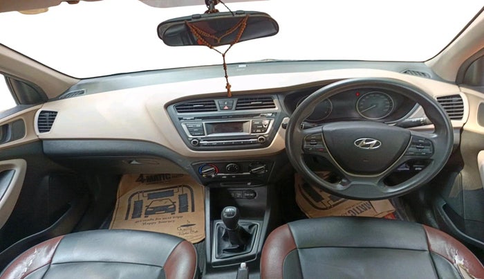 2015 Hyundai Elite i20 MAGNA 1.2, Petrol, Manual, 1,08,511 km, interior