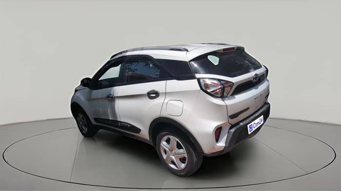 2023 Tata NEXON XM SUNROOF PETROL, Petrol, Manual, 29,377 km, exterior