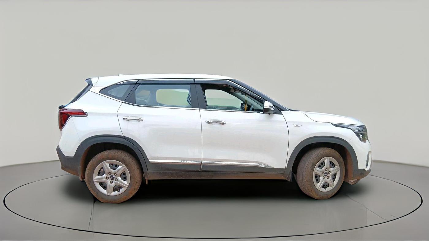 2023 KIA SELTOS  HTE 1.5 PETROL MT, Petrol, Manual, 19,598 km, exterior