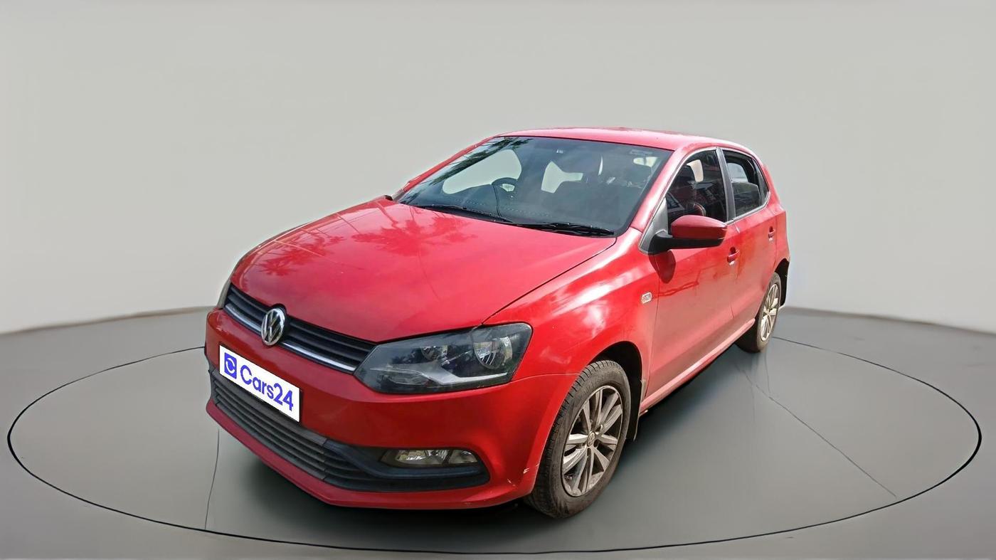 2015 Volkswagen Polo COMFORTLINE 1.5L, Diesel, Manual, 1,04,939 km, exterior