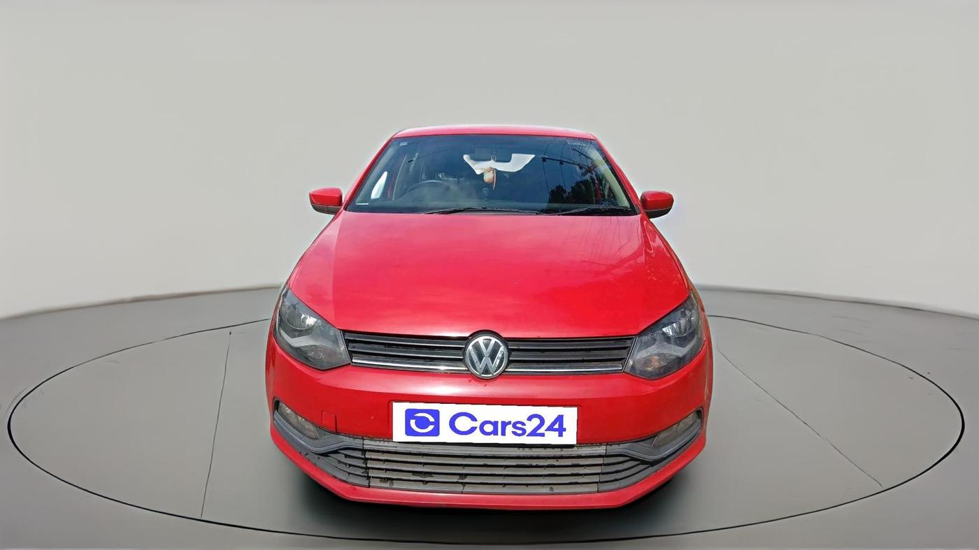2015 Volkswagen Polo COMFORTLINE 1.5L, Diesel, Manual, 1,04,939 km, exterior