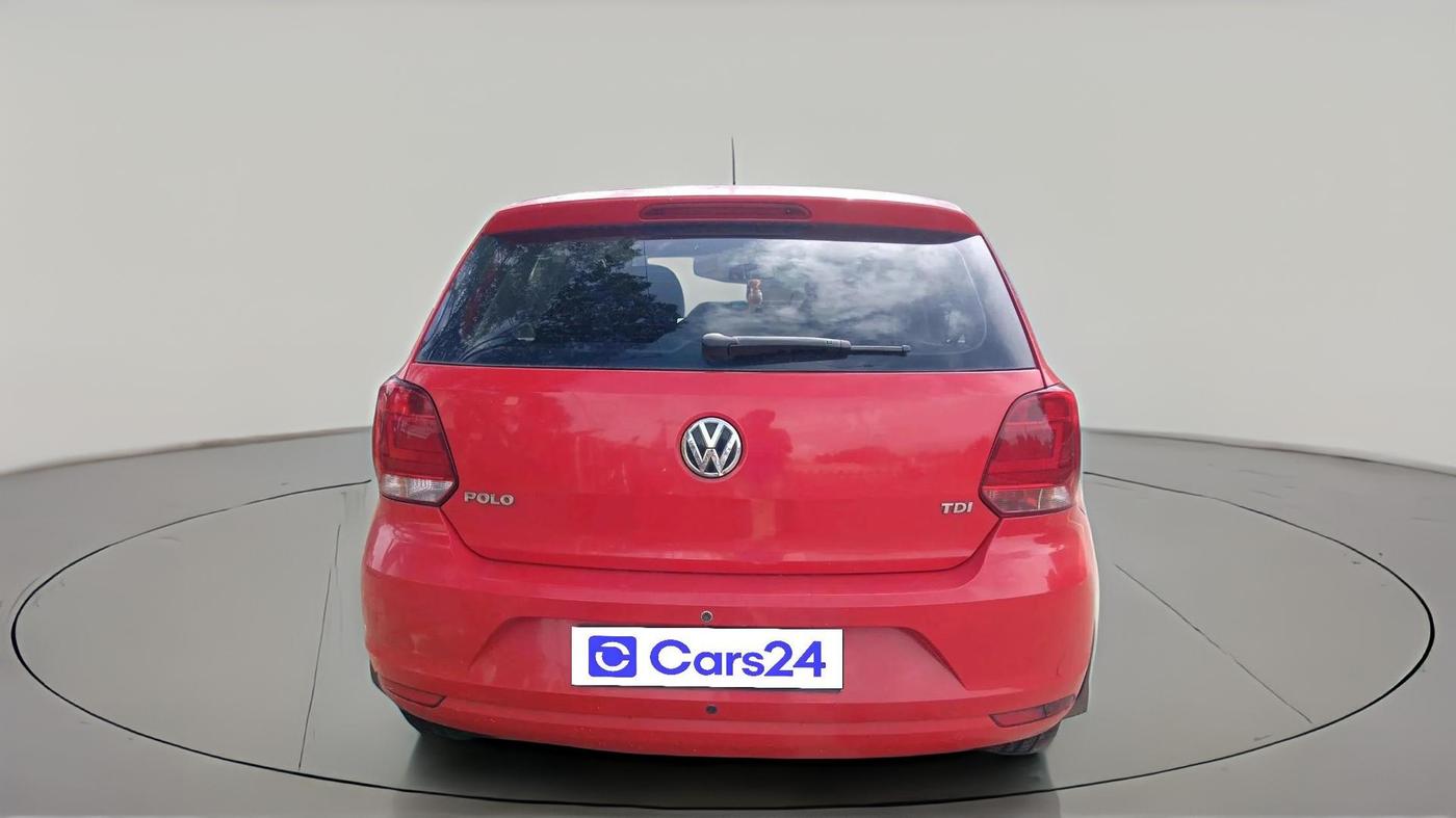 2015 Volkswagen Polo COMFORTLINE 1.5L, Diesel, Manual, 1,04,939 km, exterior