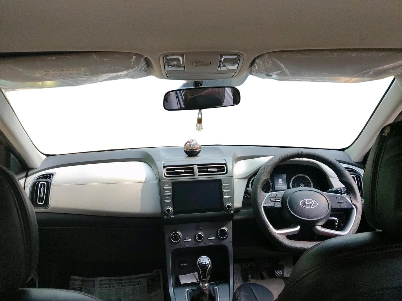 2022 Hyundai Creta EX 1.5 PETROL, Petrol, Manual, 10,572 km, interior