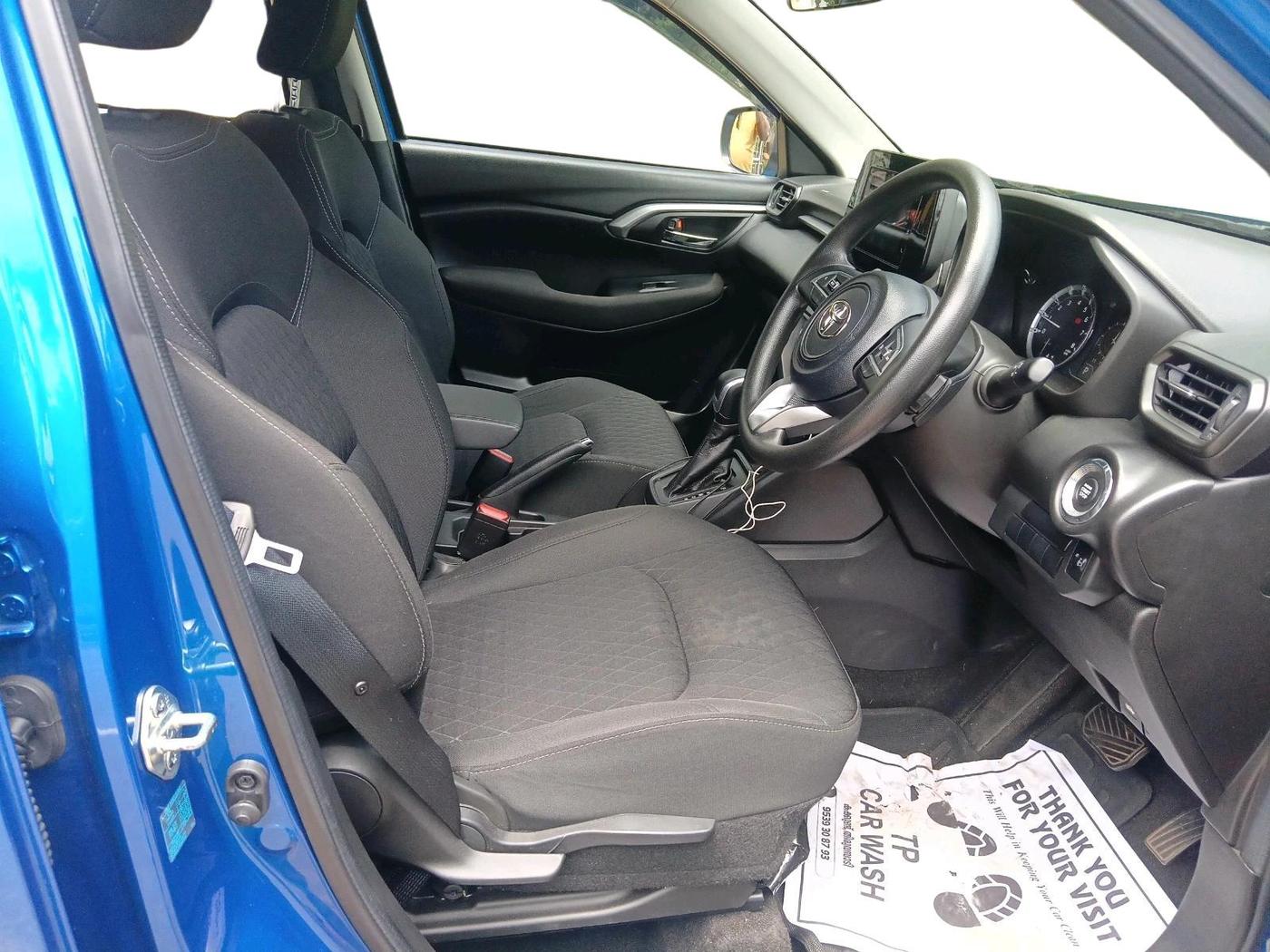 2023 Toyota URBAN CRUISER HYRYDER S AT NEO DRIVE, Petrol, Automatic, 27,345 km, interior