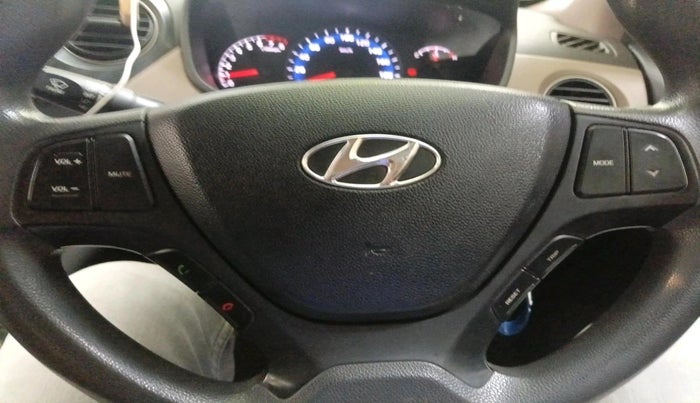 2014 Hyundai Xcent S 1.2, Petrol, Manual, 1,65,907 km, interior