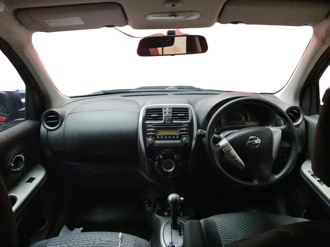 2016 Nissan Micra XV CVT, CNG, Automatic, 78,184 km, interior