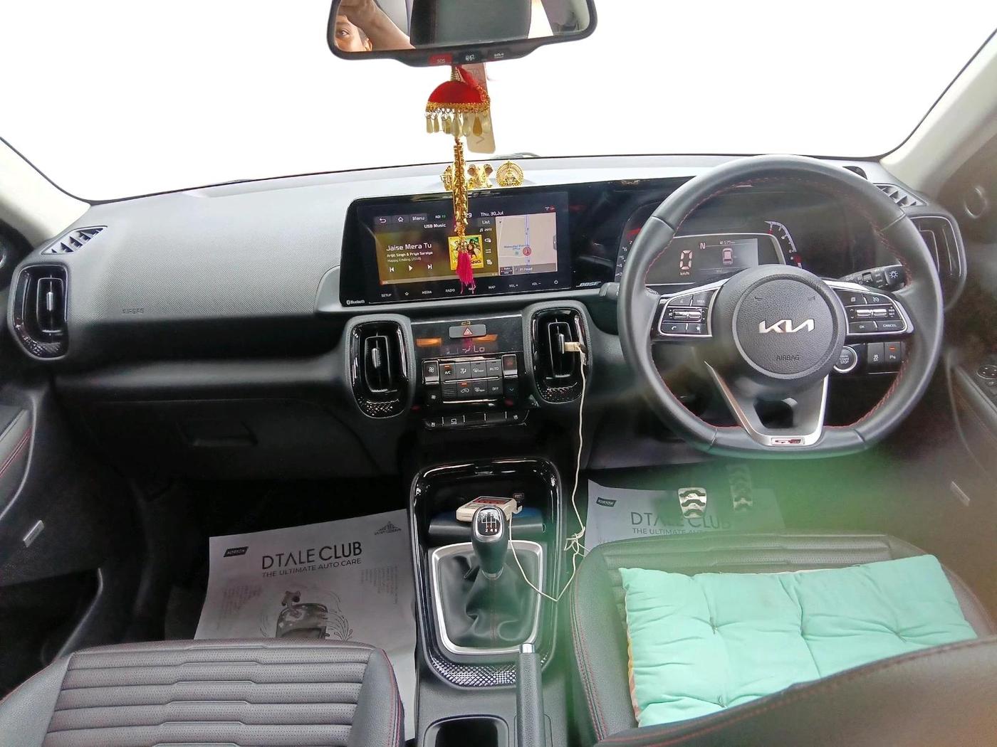 2022 KIA SONET GTX PLUS 1.0 IMT, Petrol, Manual, 25,515 km, interior