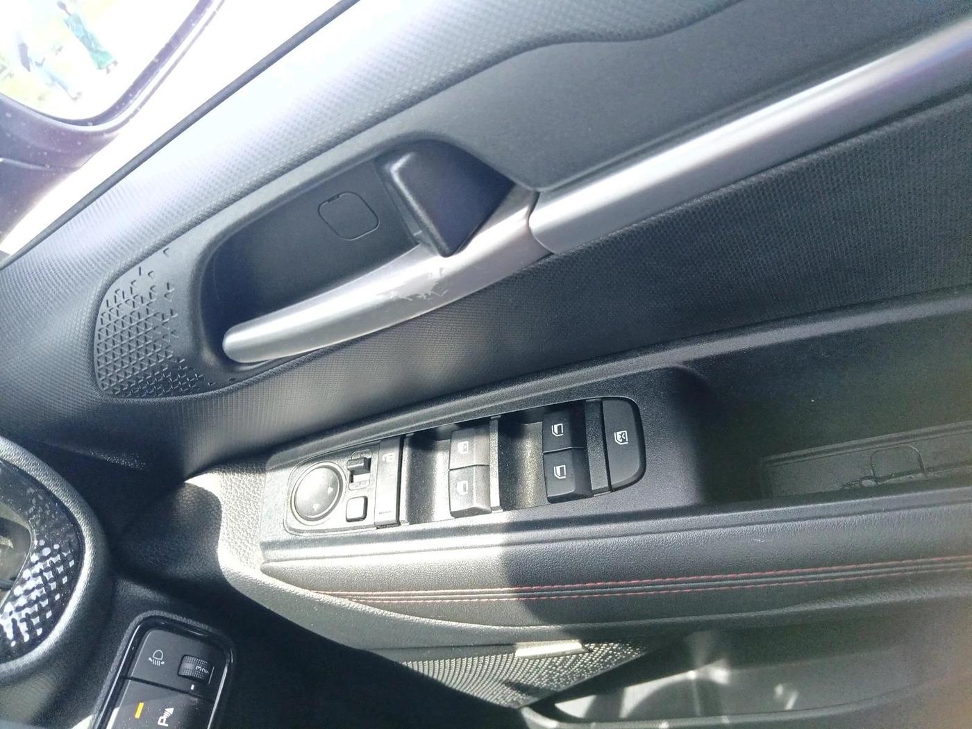 2022 KIA SONET GTX PLUS 1.0 IMT, Petrol, Manual, 25,515 km, interior