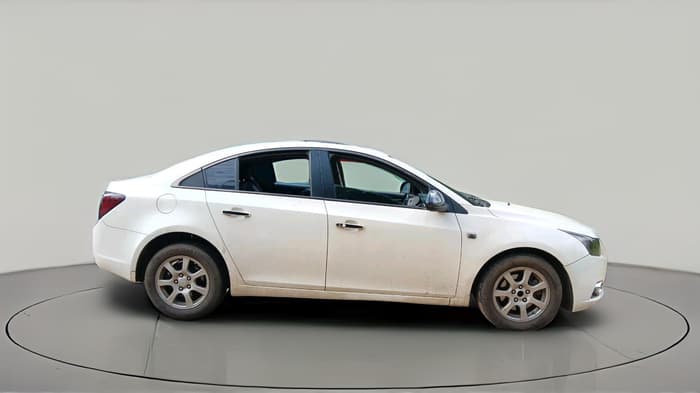 2013 Chevrolet Cruze LTZ AT, Diesel, Automatic, 1,03,970 km, exterior