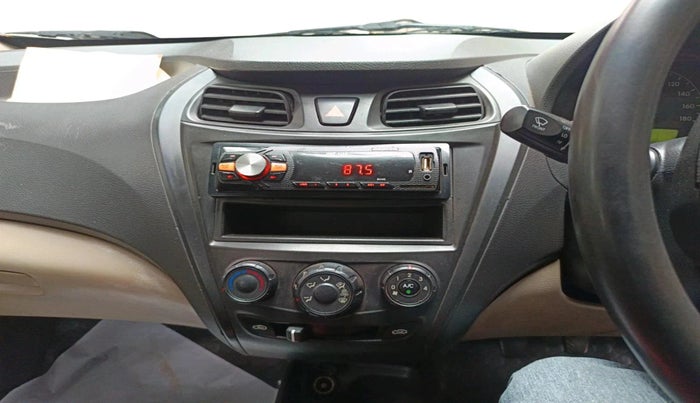 2012 Hyundai Eon D-LITE+, Petrol, Manual, 1,05,319 km, interior