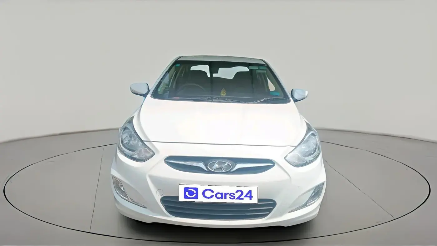 2013 Hyundai Verna FLUIDIC 1.6 VTVT SX, Petrol, Manual, 55,108 km, exterior