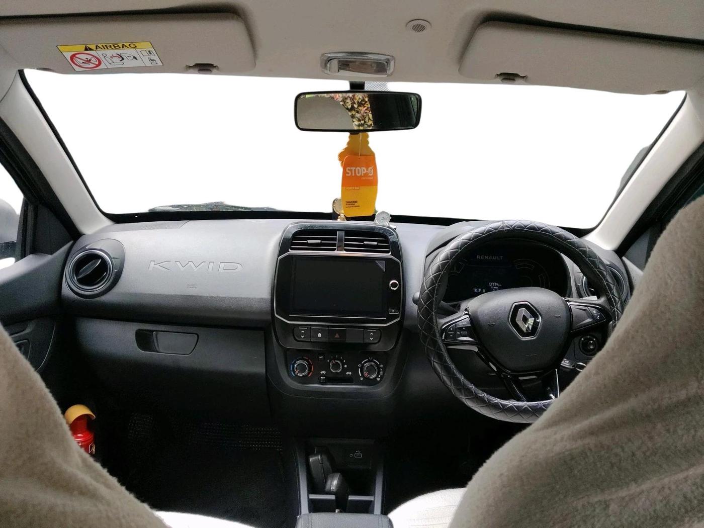 2023 Renault Kwid RXT 1.0 AMT, Petrol, Automatic, 13,774 km, interior