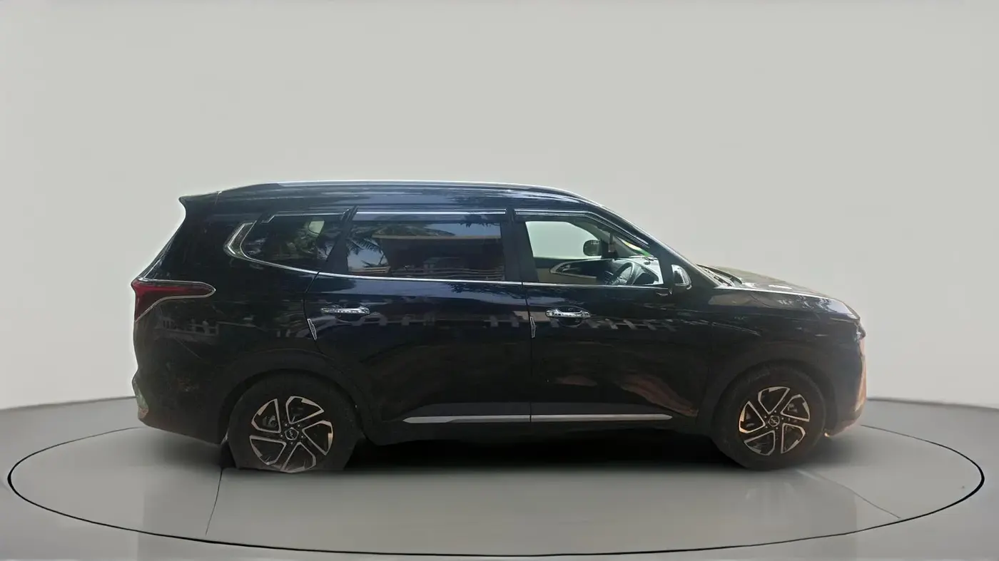 2023 KIA CARENS LUXURY PLUS 1.5 DIESEL 7 STR, Diesel, Manual, 11,117 km, exterior