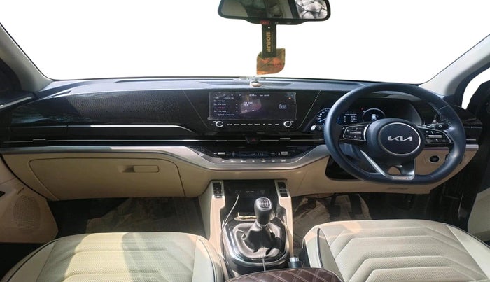 2023 KIA CARENS LUXURY PLUS 1.5 DIESEL 7 STR, Diesel, Manual, 11,117 km, interior