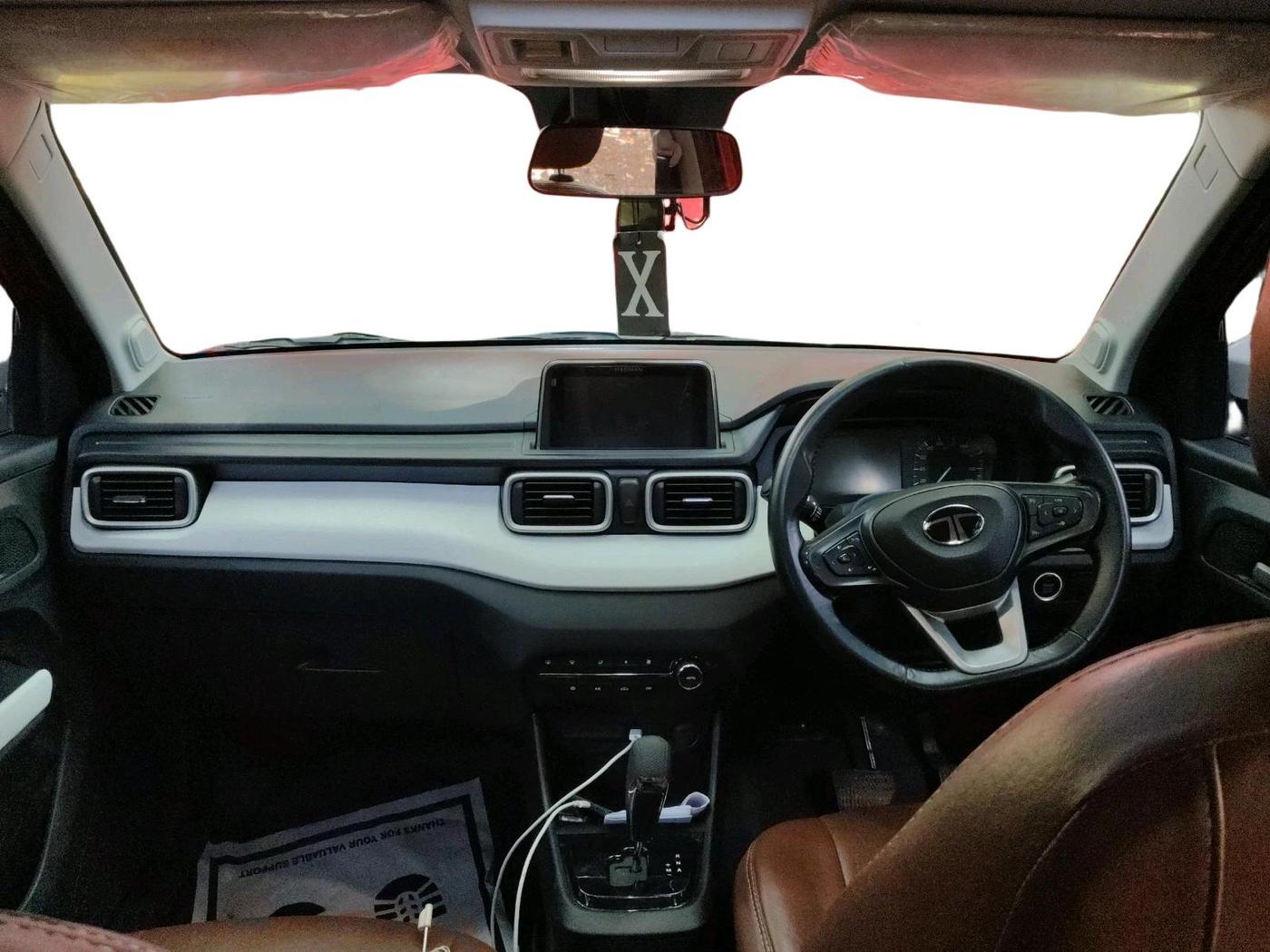 2024 Tata PUNCH Creative Dual Tone AMT Sunroof , Petrol, Automatic, 43,803 km, interior