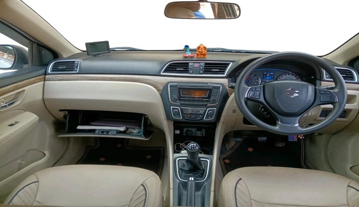 2018 Maruti Ciaz DELTA 1.5 SHVS MT PETROL, Petrol, Manual, 44,484 km, interior