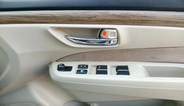 2018 Maruti Ciaz DELTA 1.5 SHVS MT PETROL, Petrol, Manual, 44,484 km, interior