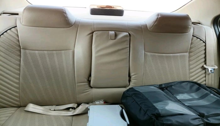 2018 Maruti Ciaz DELTA 1.5 SHVS MT PETROL, Petrol, Manual, 44,484 km, interior