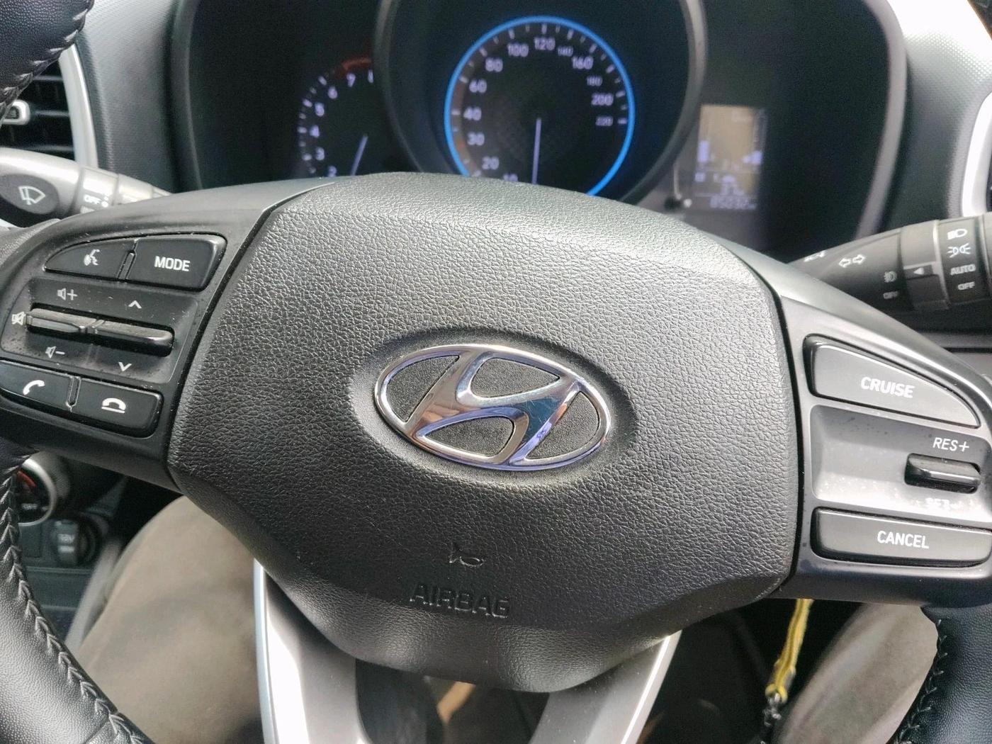 2019 Hyundai VENUE SX 1.0 TURBO, Petrol, Manual, 85,032 km, interior