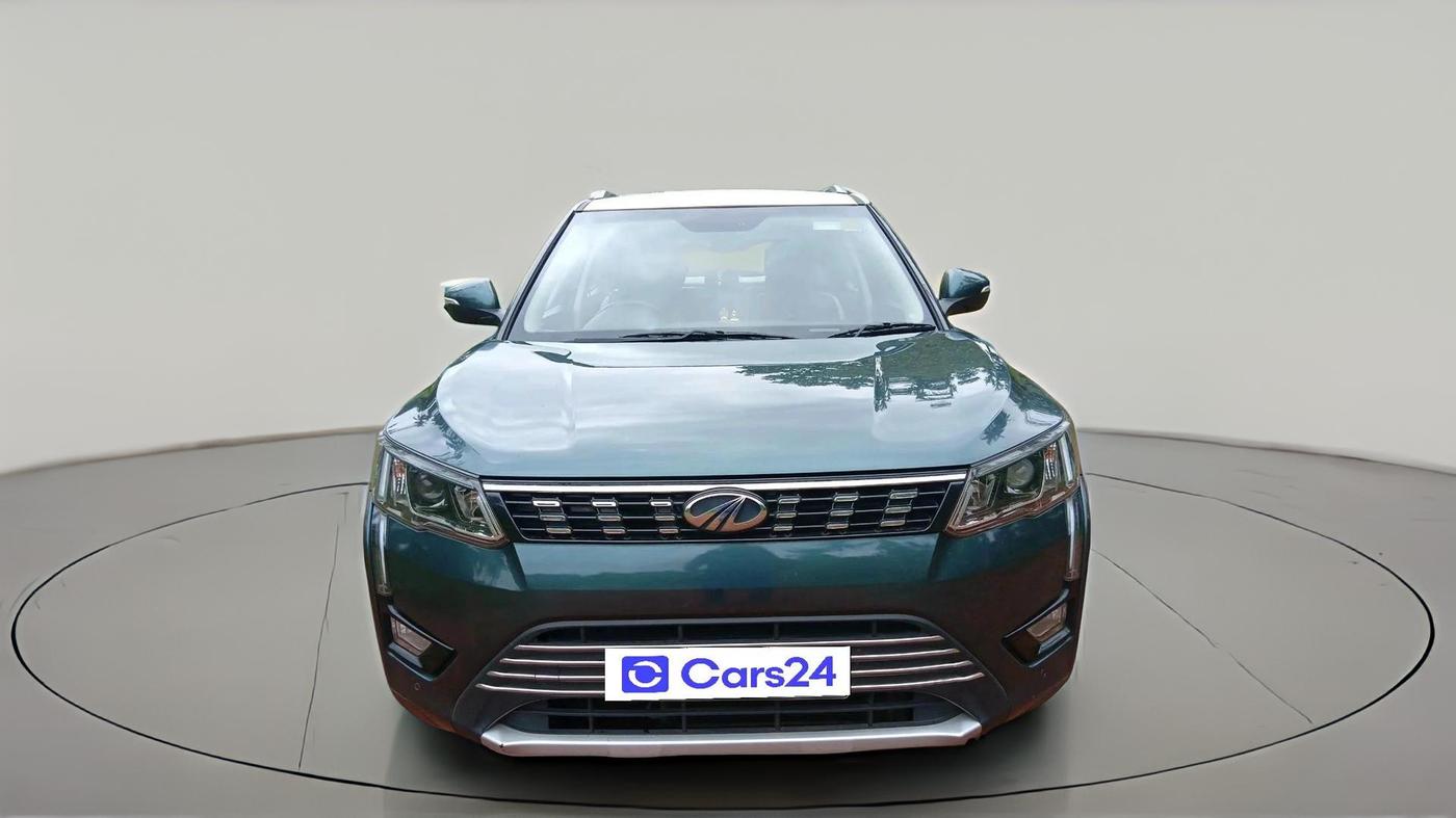 2019 Mahindra XUV300 W8 (O) 1.5 DIESEL, Diesel, Manual, 99,147 km, exterior