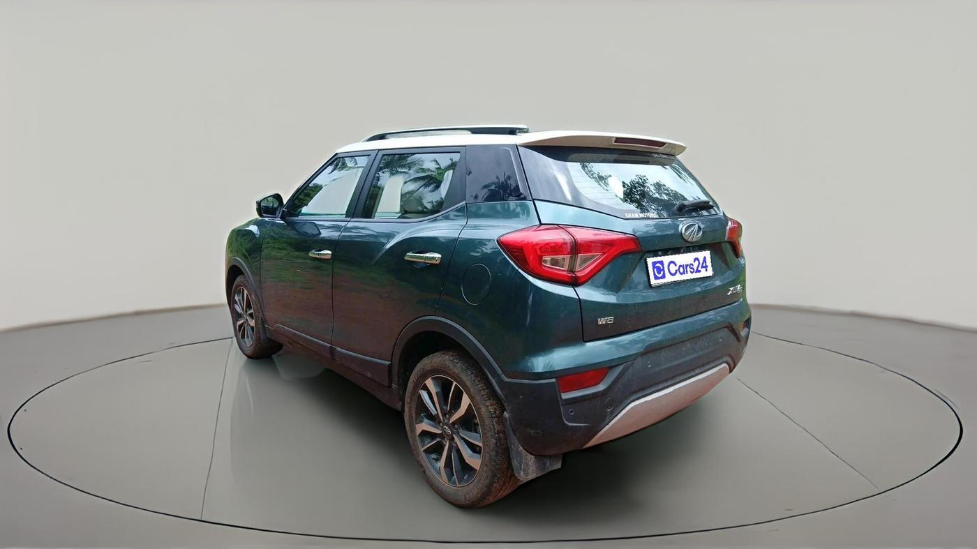 2019 Mahindra XUV300 W8 (O) 1.5 DIESEL, Diesel, Manual, 99,147 km, exterior
