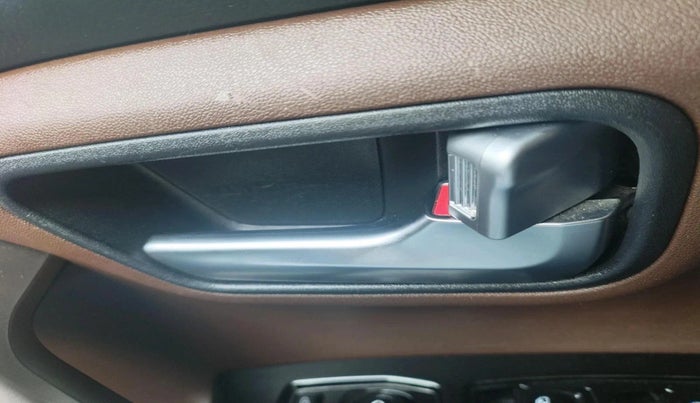 2022 Mahindra SCORPIO-N Z8 L DIESEL AT 2WD 7 STR, Diesel, Automatic, 84,646 km, interior