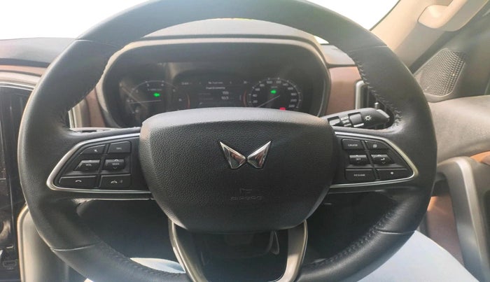 2022 Mahindra SCORPIO-N Z8 L DIESEL AT 2WD 7 STR, Diesel, Automatic, 84,646 km, interior