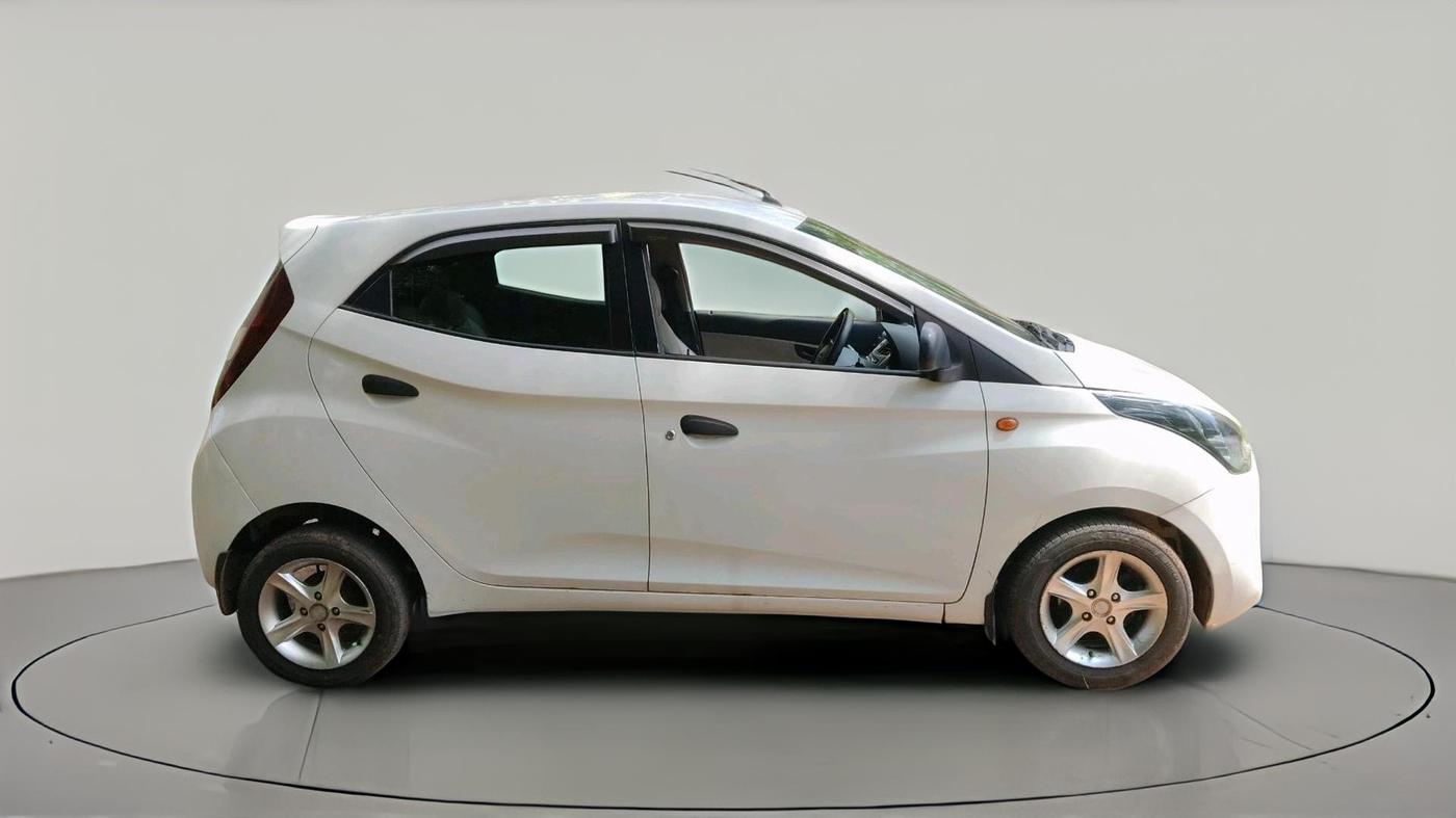 2016 Hyundai Eon ERA +, Petrol, Manual, 49,330 km, exterior
