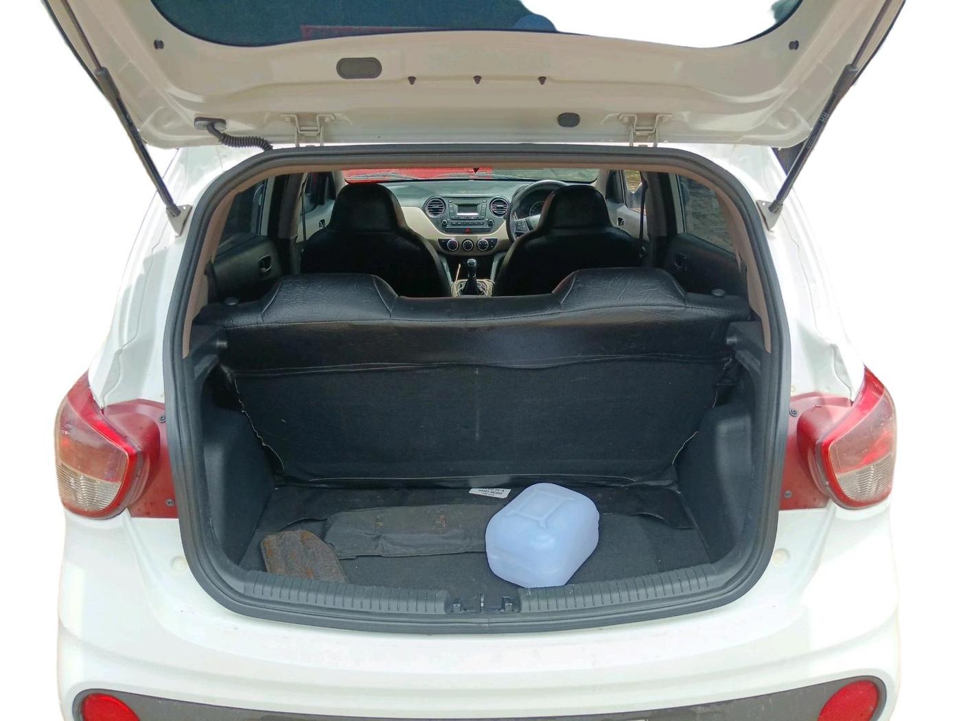 2018 Hyundai Grand i10 MAGNA 1.2 KAPPA VTVT, Petrol, Manual, 1,00,178 km, exterior