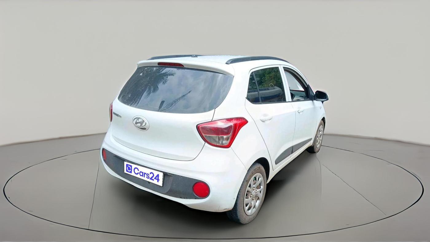 2018 Hyundai Grand i10 MAGNA 1.2 KAPPA VTVT, Petrol, Manual, 1,00,178 km, exterior