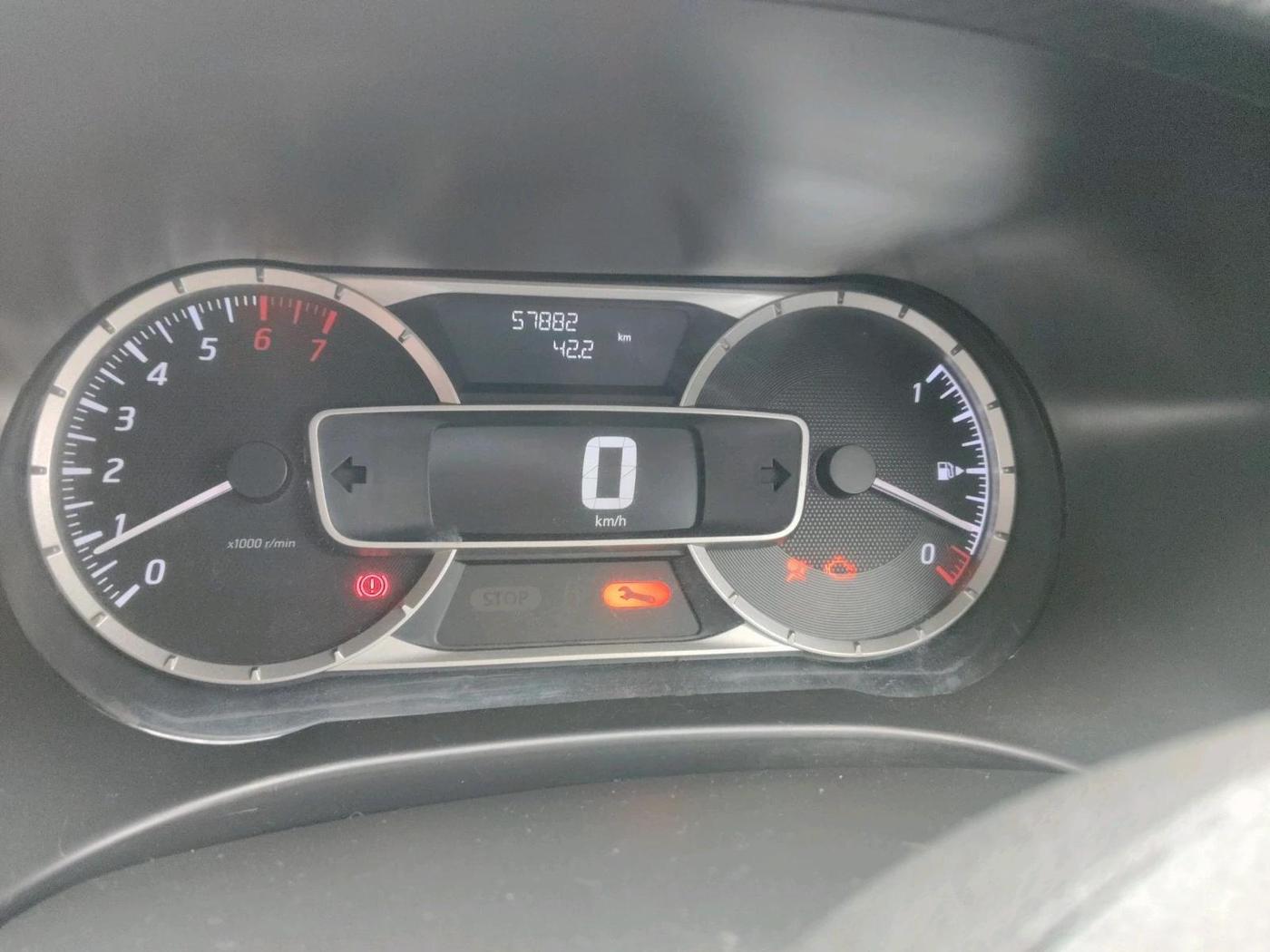 2019 Nissan Kicks XV 1.5, Petrol, Manual, 57,882 km, interior