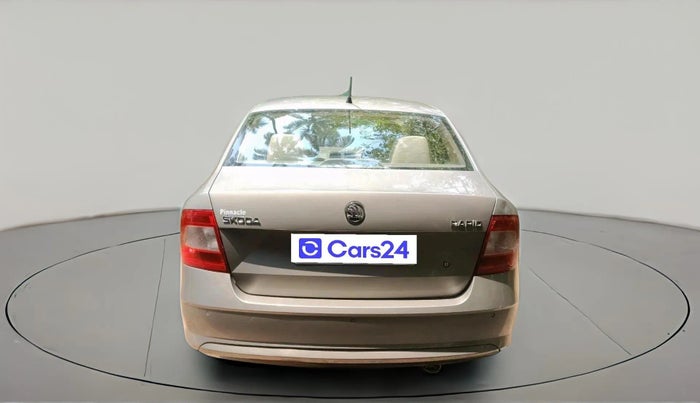 2016 Skoda Rapid AMBITION 1.6 MPI MT, Petrol, Manual, 67,773 km, exterior