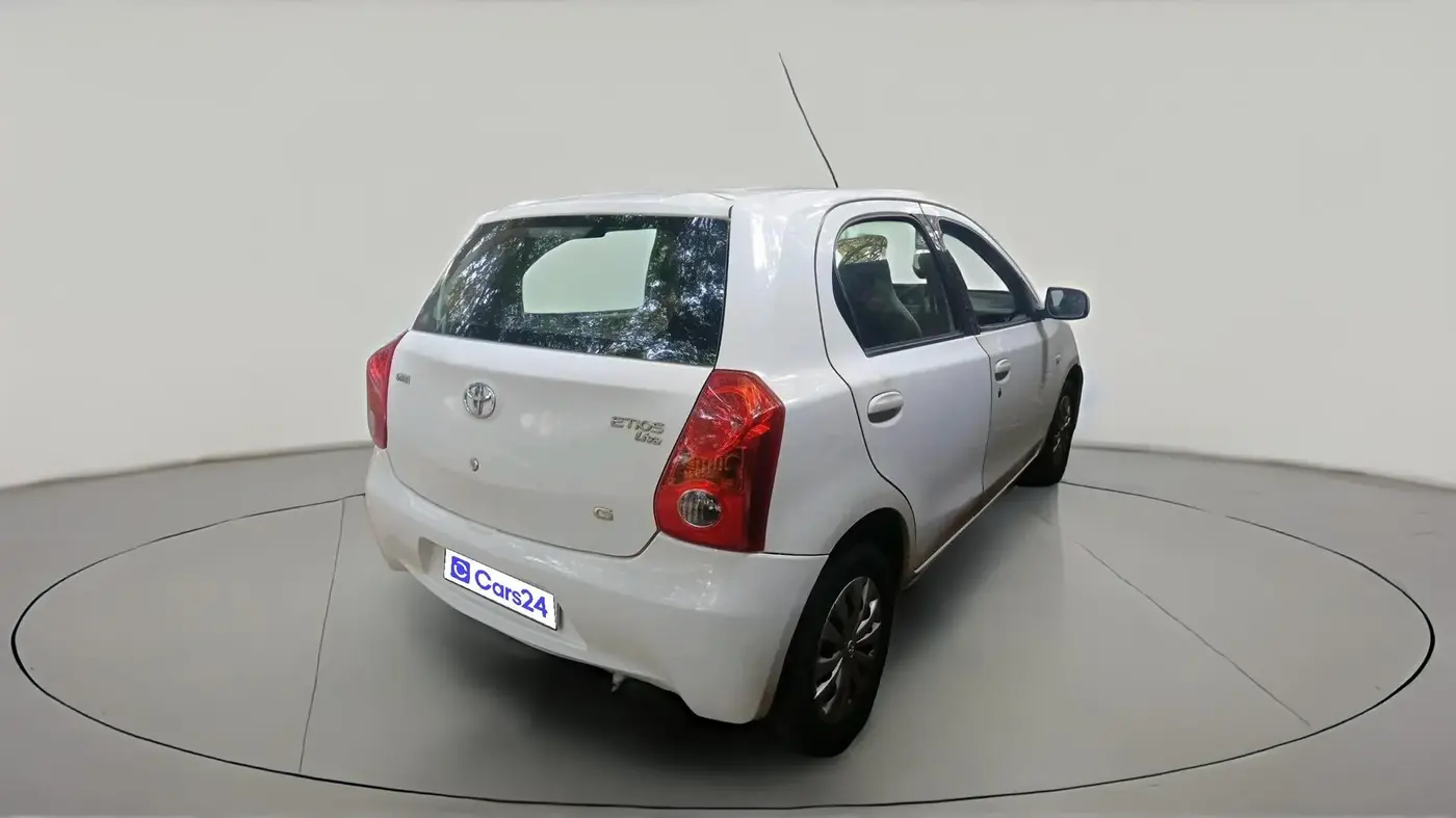 2012 Toyota Etios Liva GD, Diesel, Manual, 1,87,895 km, exterior