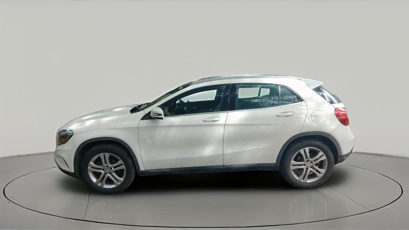 2015 Mercedes Benz GLA Class 200 CDI SPORT, Diesel, Automatic, 1,55,830 km, exterior