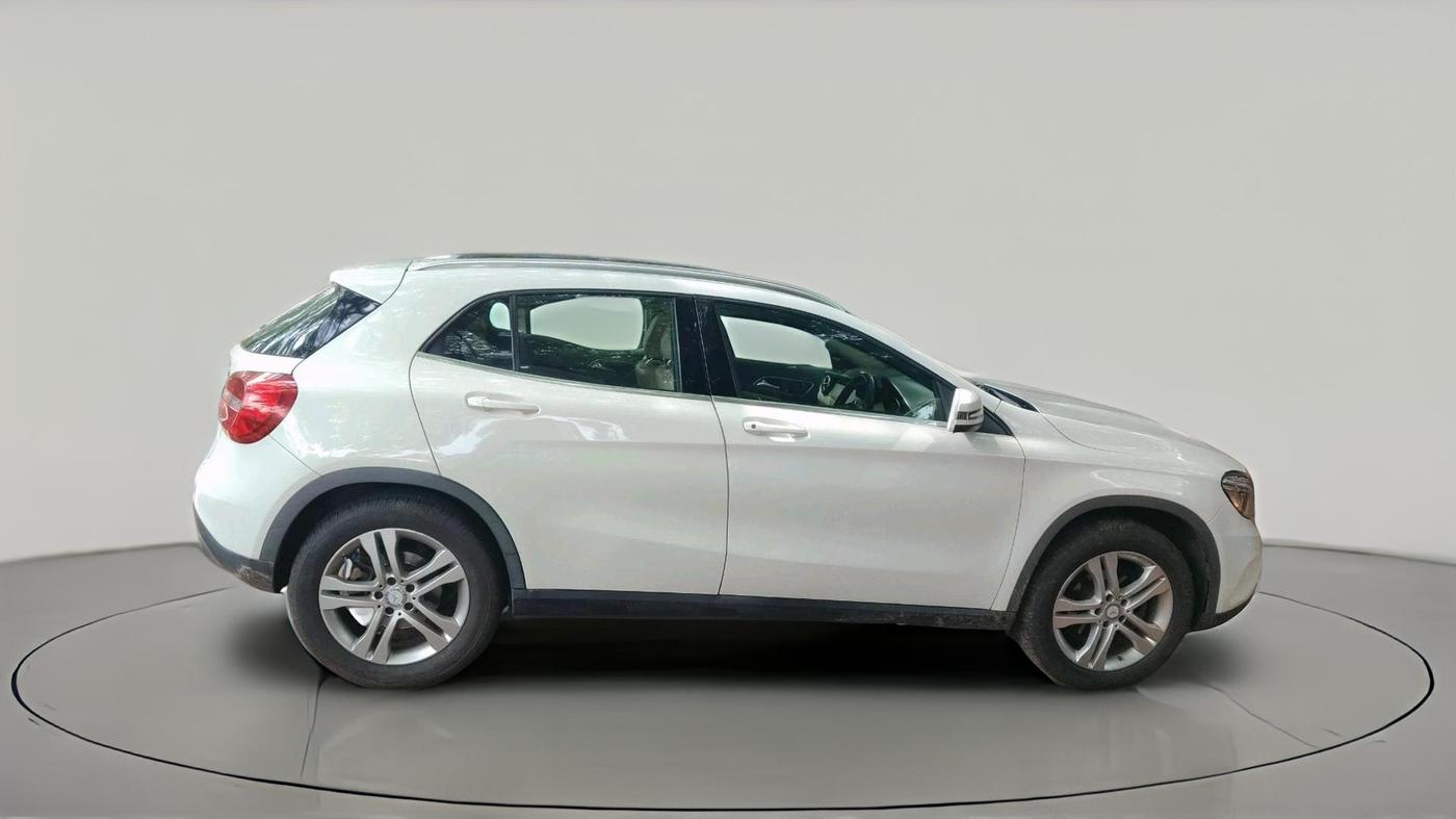 2015 Mercedes Benz GLA Class 200 CDI SPORT, Diesel, Automatic, 1,55,830 km, exterior