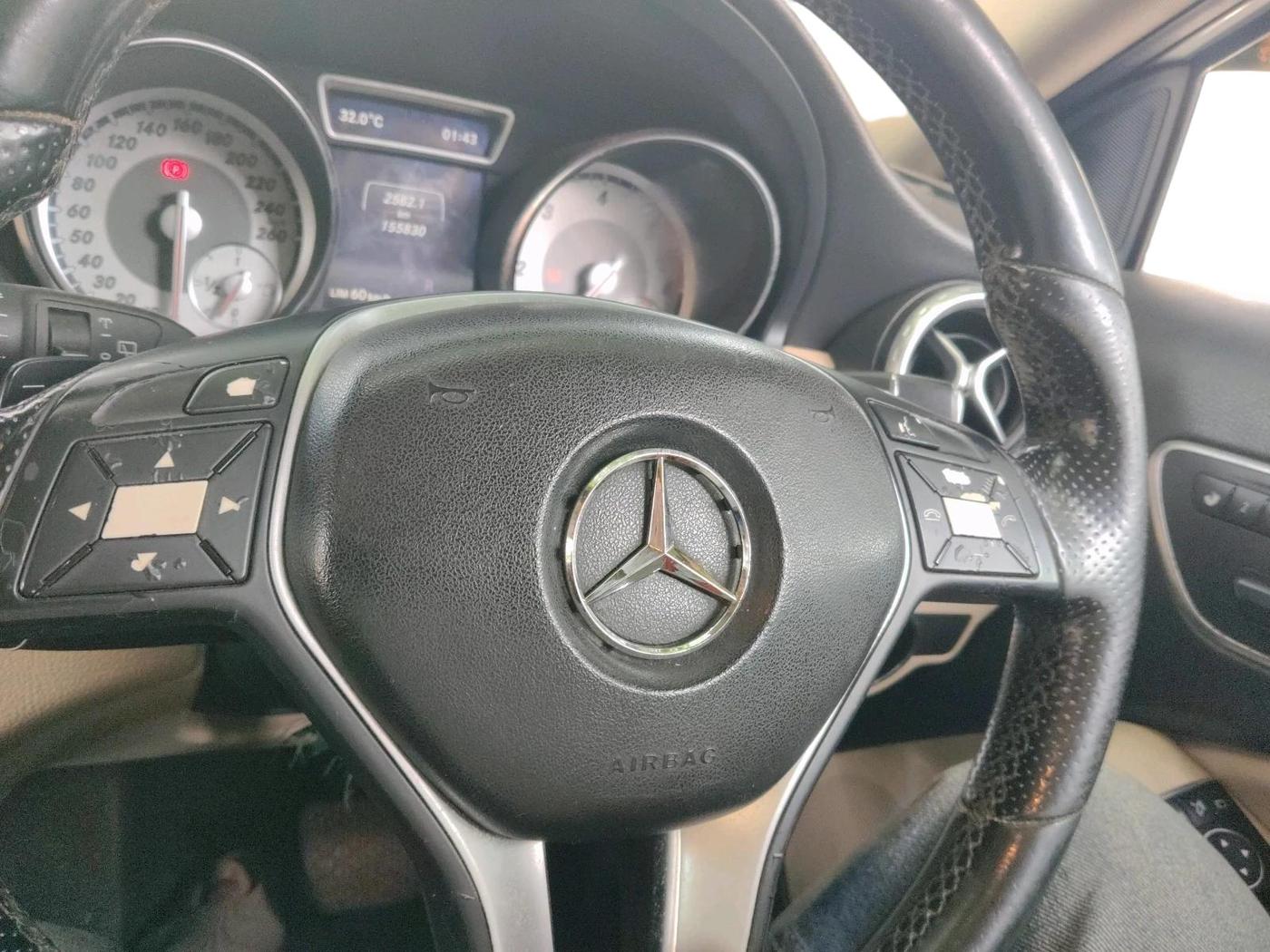 2015 Mercedes Benz GLA Class 200 CDI SPORT, Diesel, Automatic, 1,55,830 km, interior
