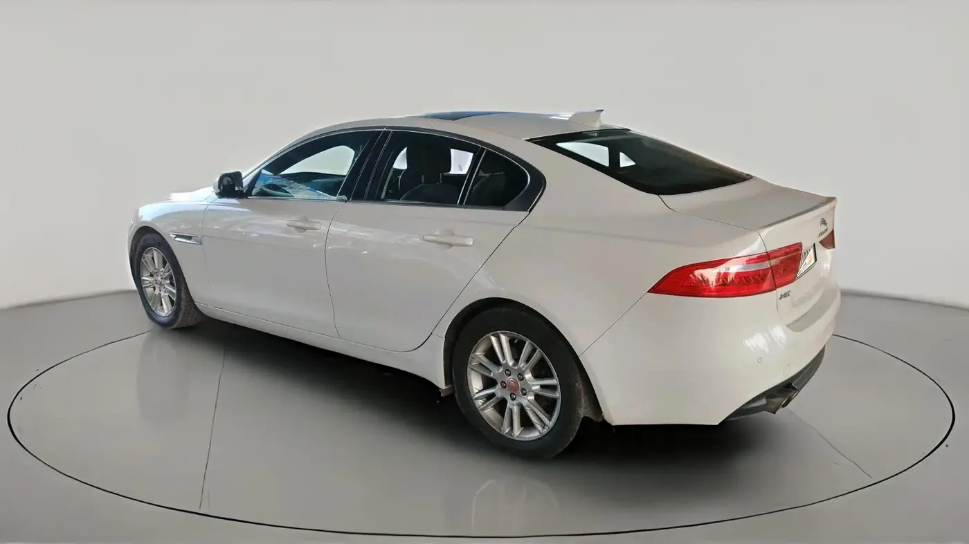 2018 Jaguar XE PORTFOLIO DIESEL, Diesel, Automatic, 1,27,434 km, exterior