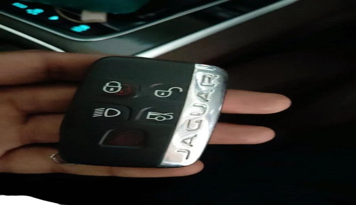2018 Jaguar XE PORTFOLIO DIESEL, Diesel, Automatic, 1,27,434 km, interior
