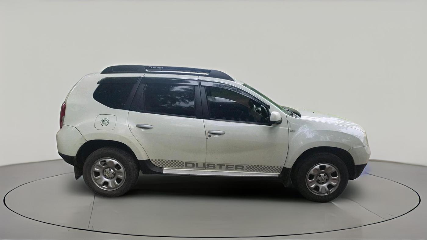 2013 Renault Duster 85 PS RXL DIESEL, Diesel, Manual, 2,07,022 km, exterior