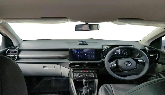 2025 Skoda Kylaq Signature AT, Petrol, Automatic, 7,051 km, interior
