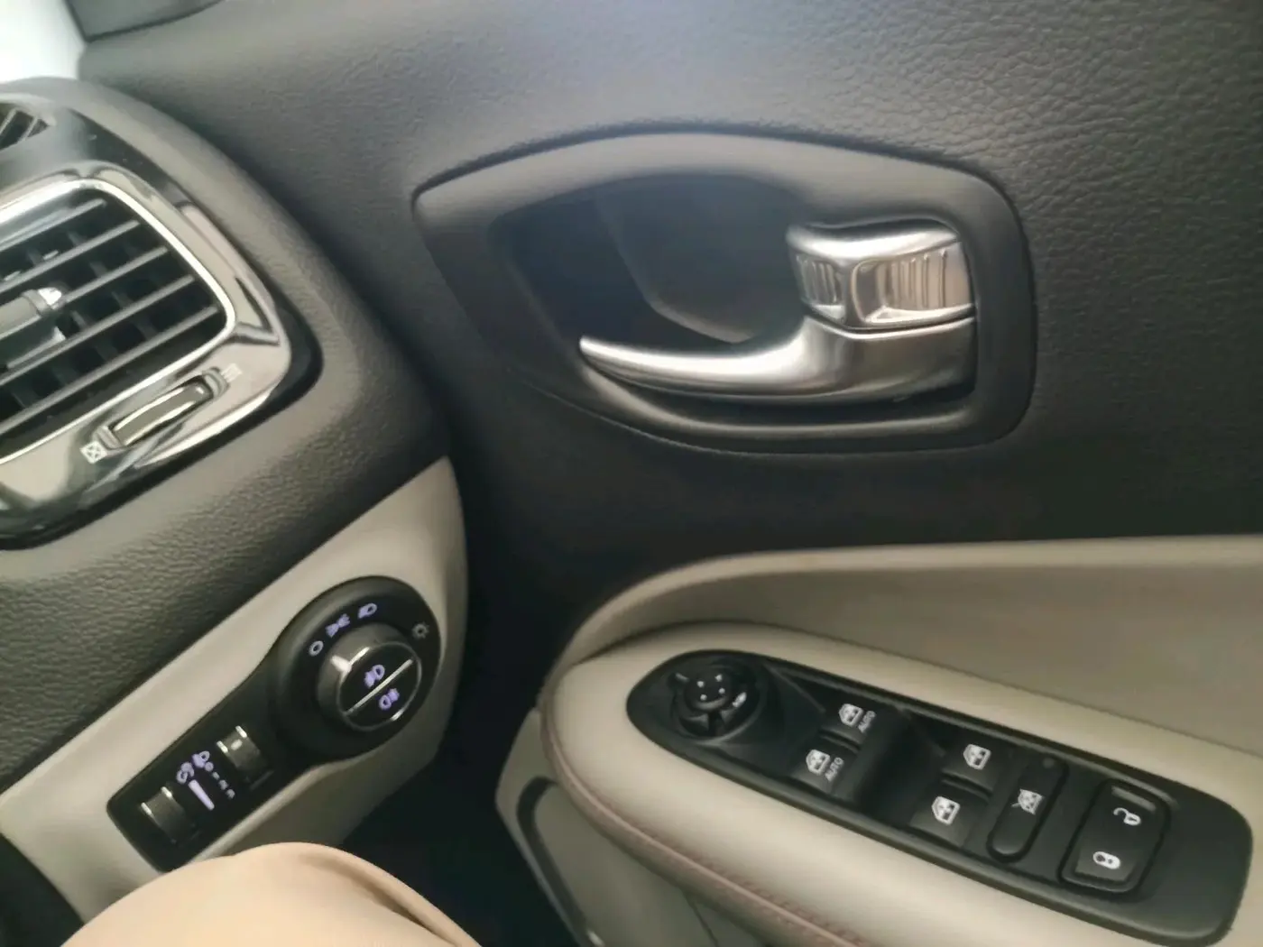 2019 Jeep Compass LIMITED 2.0 DIESEL, Diesel, Manual, 73,728 km, interior