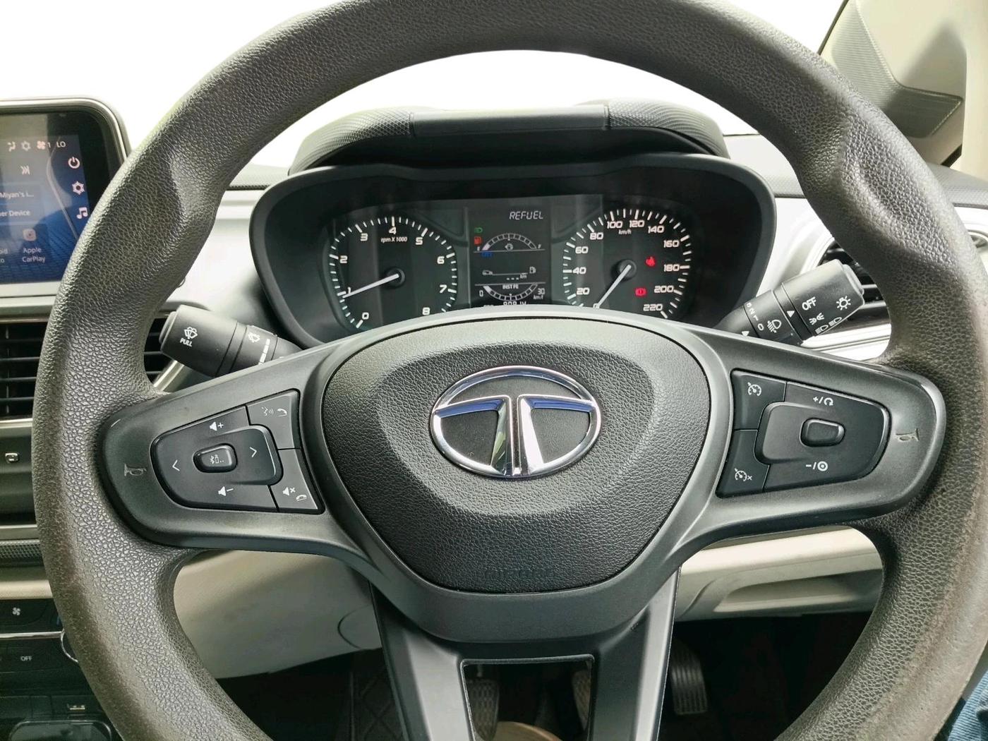 2021 Tata ALTROZ XT PETROL, Petrol, Manual, 80,914 km, interior