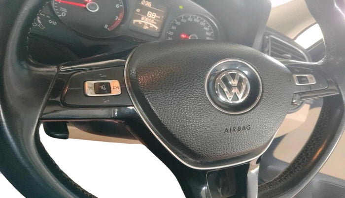 2017 Volkswagen Polo HIGHLINE1.2L, Petrol, Manual, 83,856 km, interior